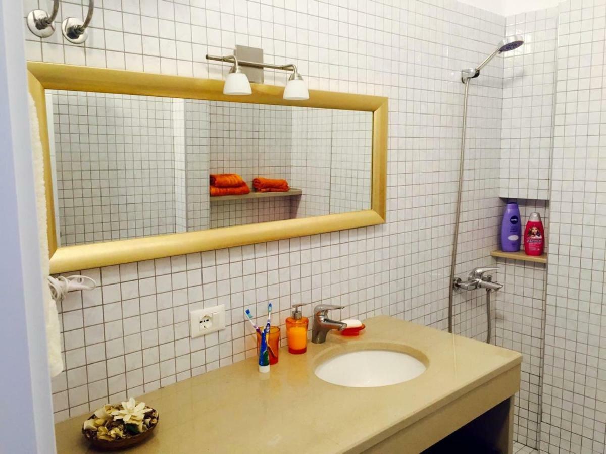 Melody Apartment Vlorë Екстериор снимка