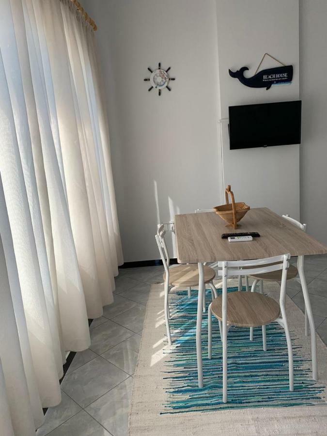 Melody Apartment Vlorë Екстериор снимка