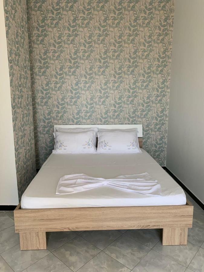 Melody Apartment Vlorë Екстериор снимка